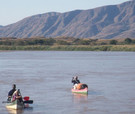 Canoe-manambolo