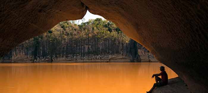 Le fleuve Manambolo : De l’aventure à la découverteLogo